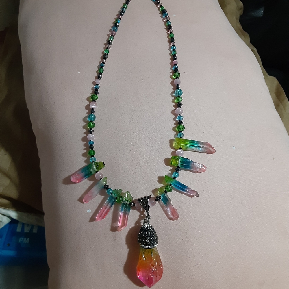 Neacklace - Picture 3 of 3